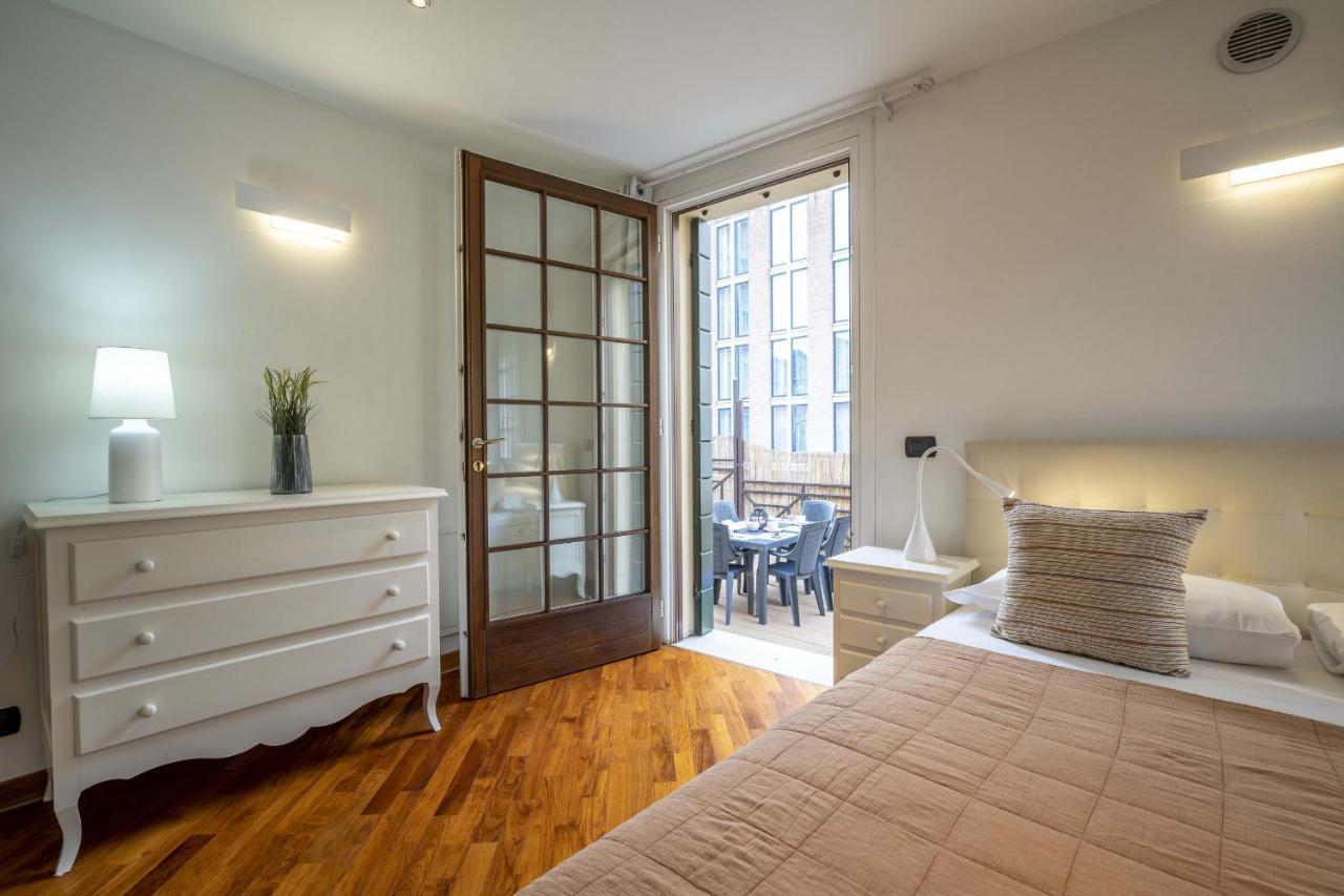 Tolentini Canal View & Terrace By Wonderful Italy Venesia Bagian luar foto