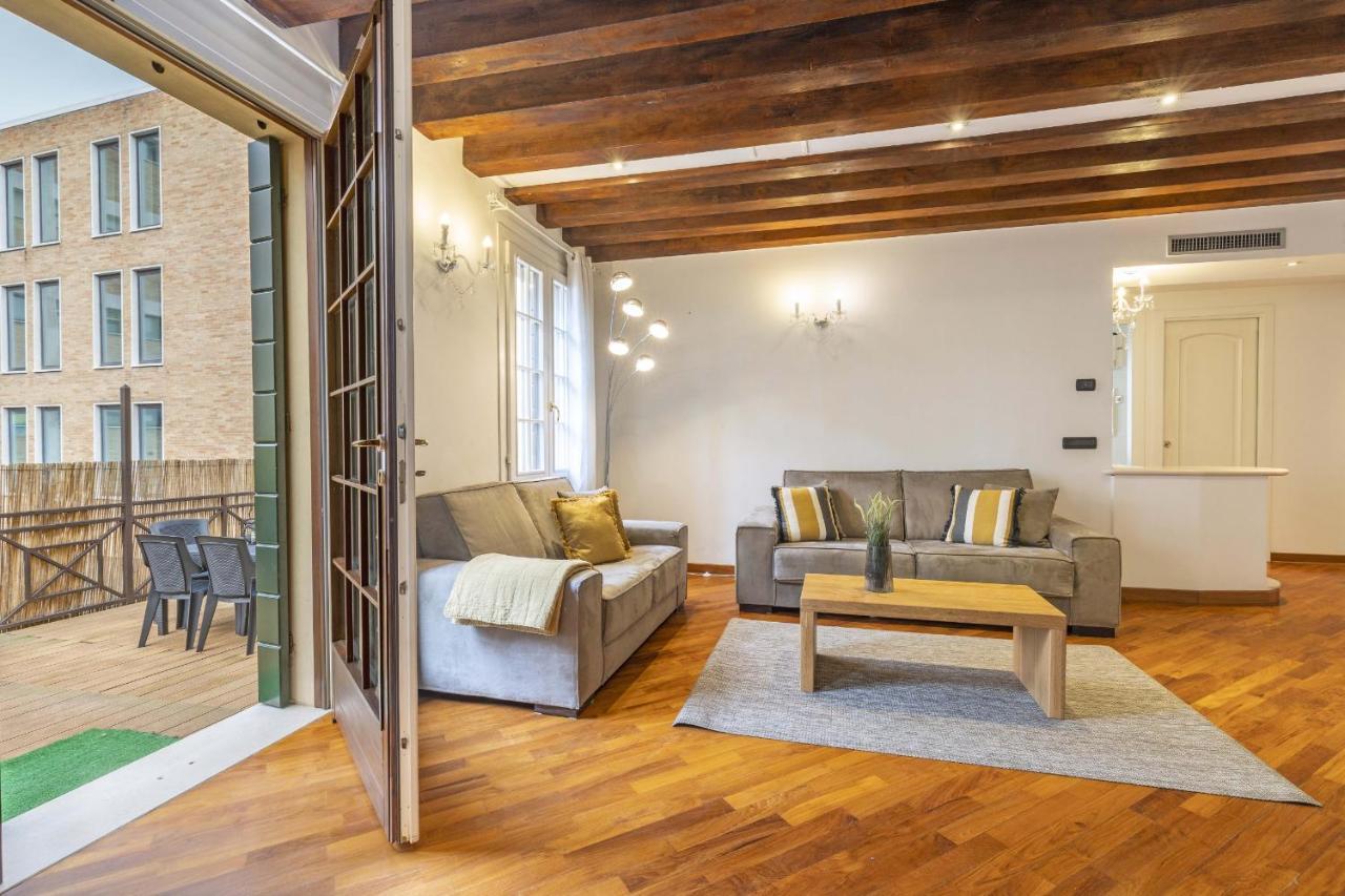 Tolentini Canal View & Terrace By Wonderful Italy Venesia Bagian luar foto